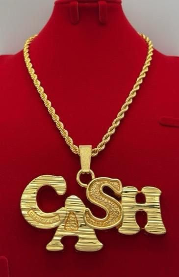 Aurique Cash Pendant