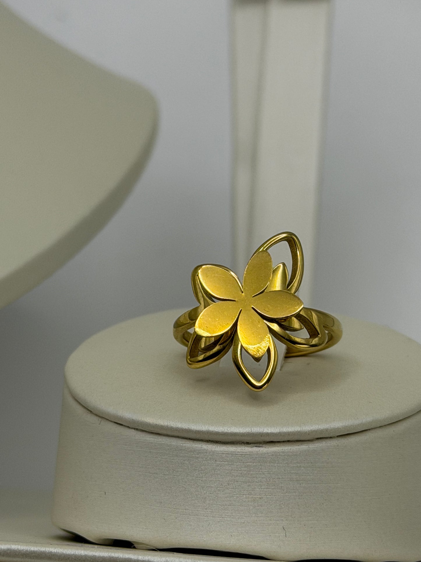 Aurique Itallian Ring 1004