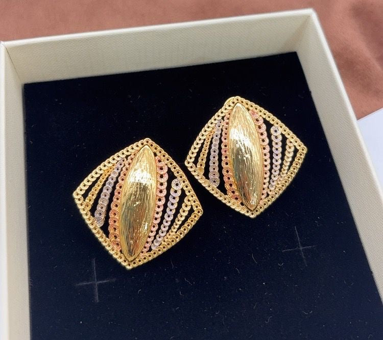 Aurique itallian earrings 2011