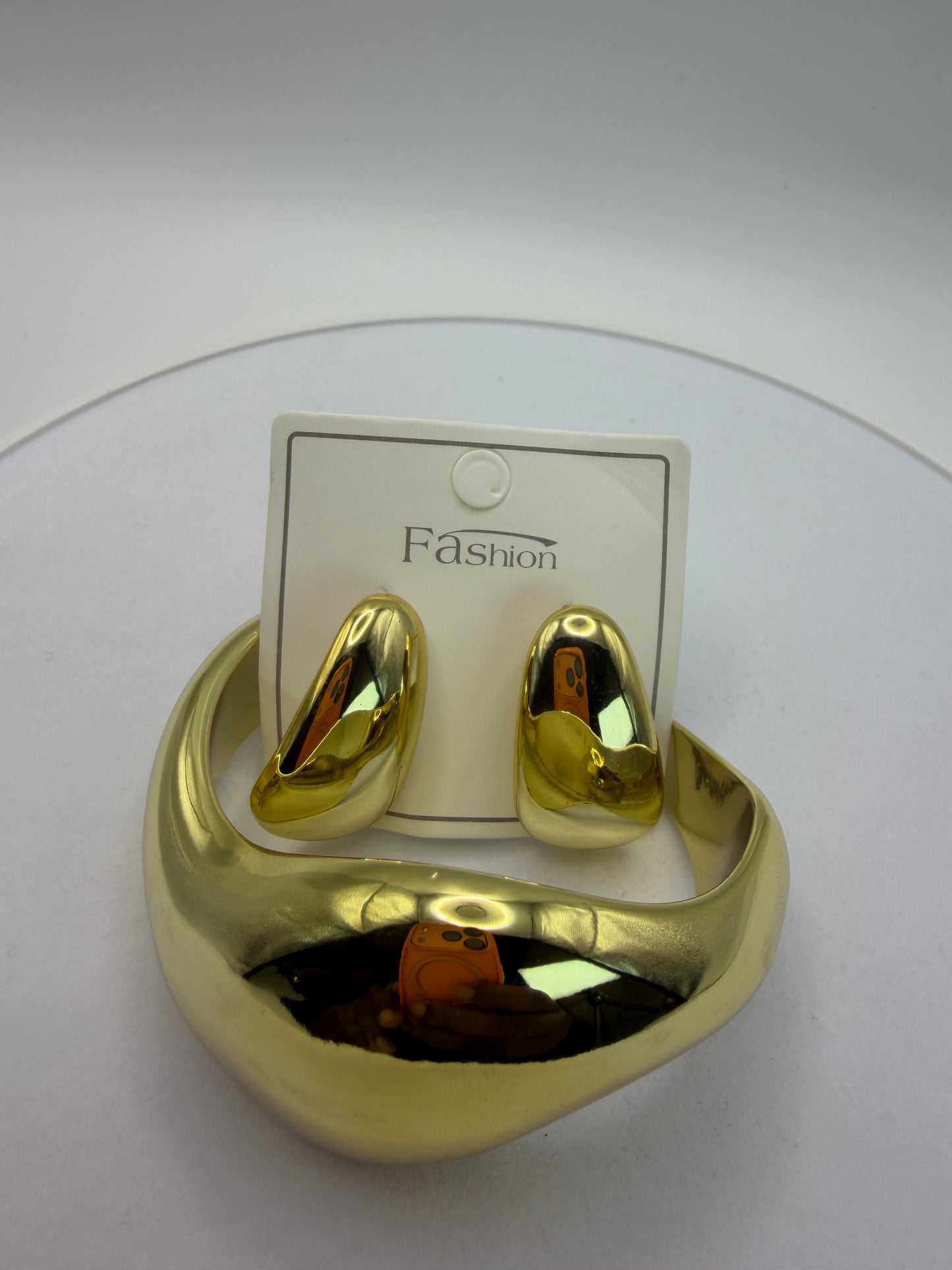 Aurique Earring With Bangle