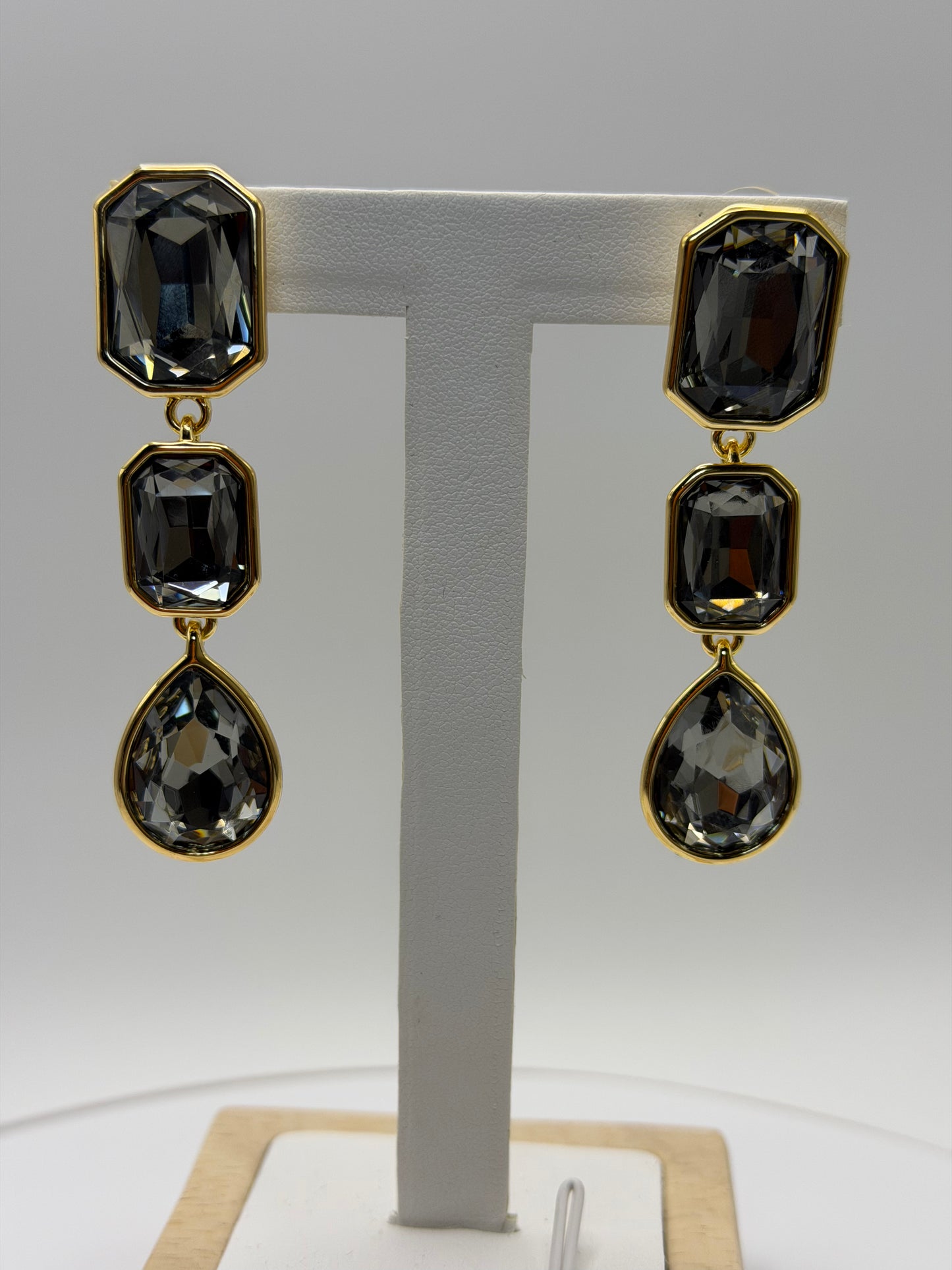 Aurique Zirconia Earring 1006