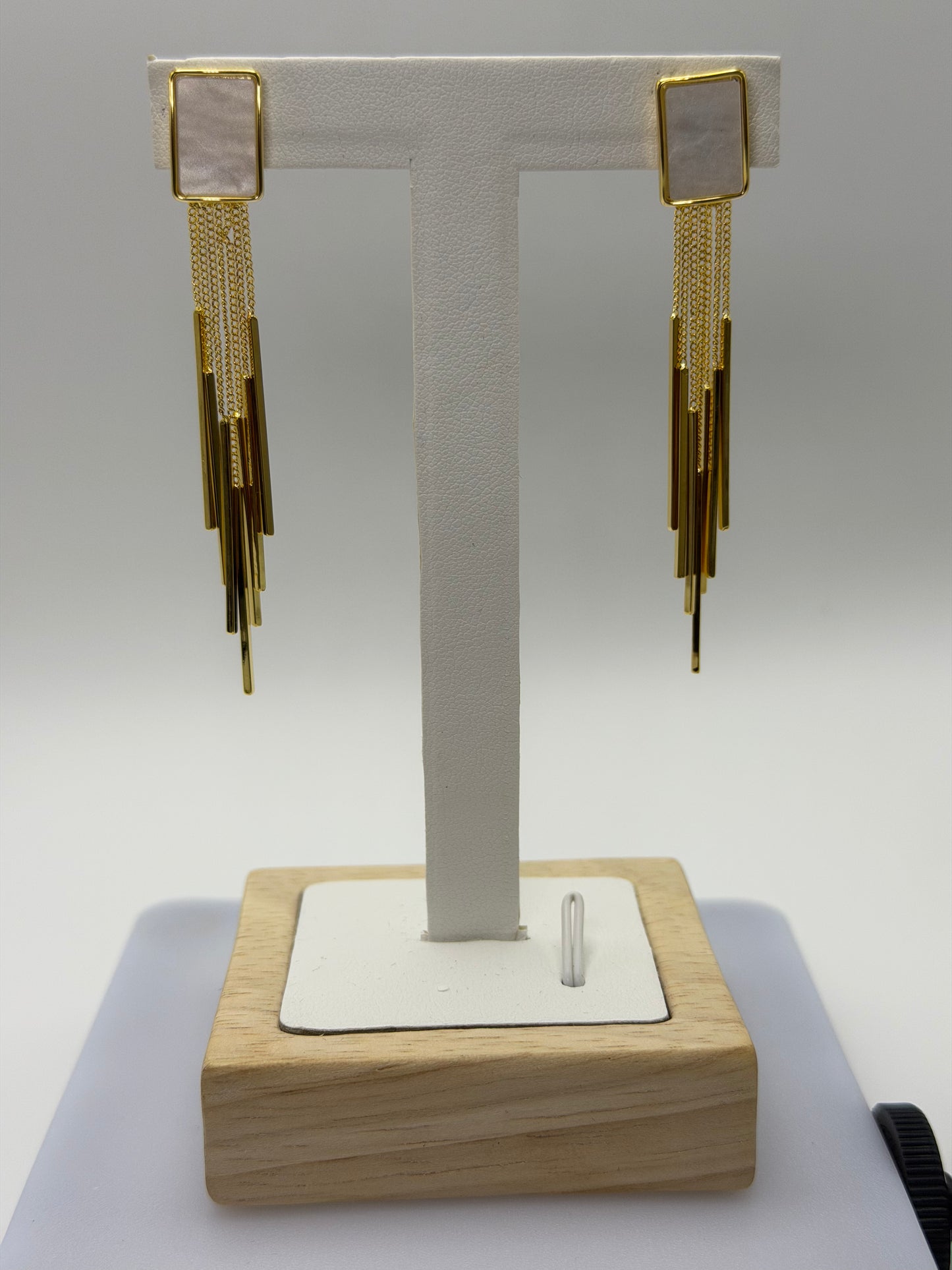 Aurique Zirconia Earring 1018