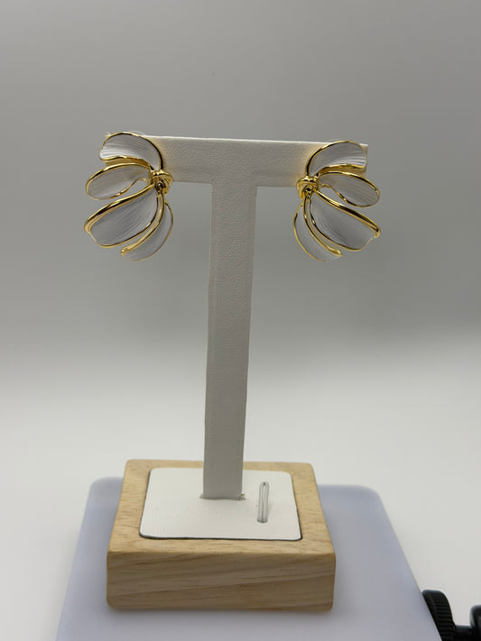 Aurique Zirconia Earring 1015