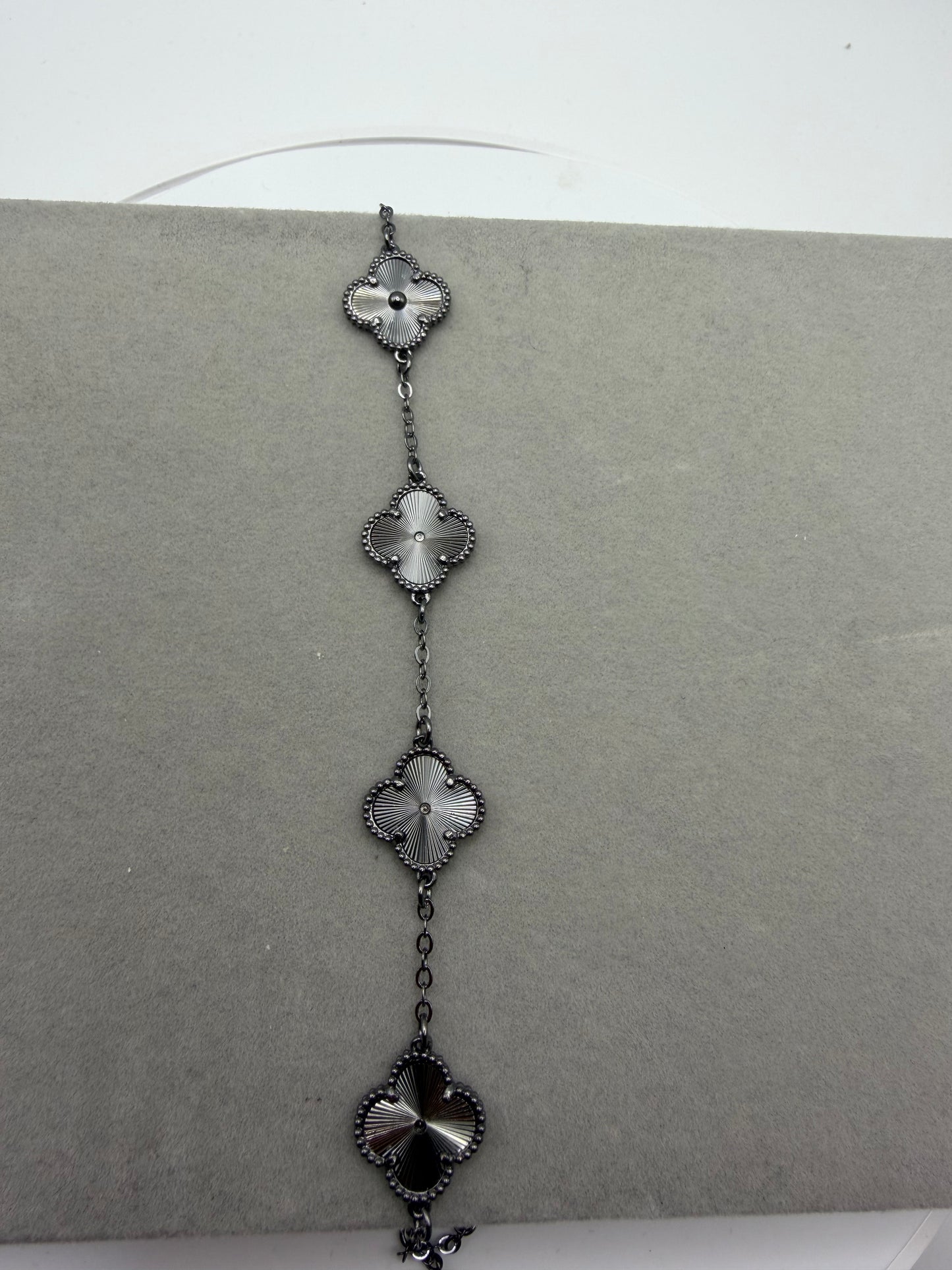 Rhombus Handchain