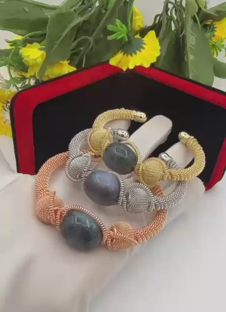 Aurique Itallian Bangle 1037