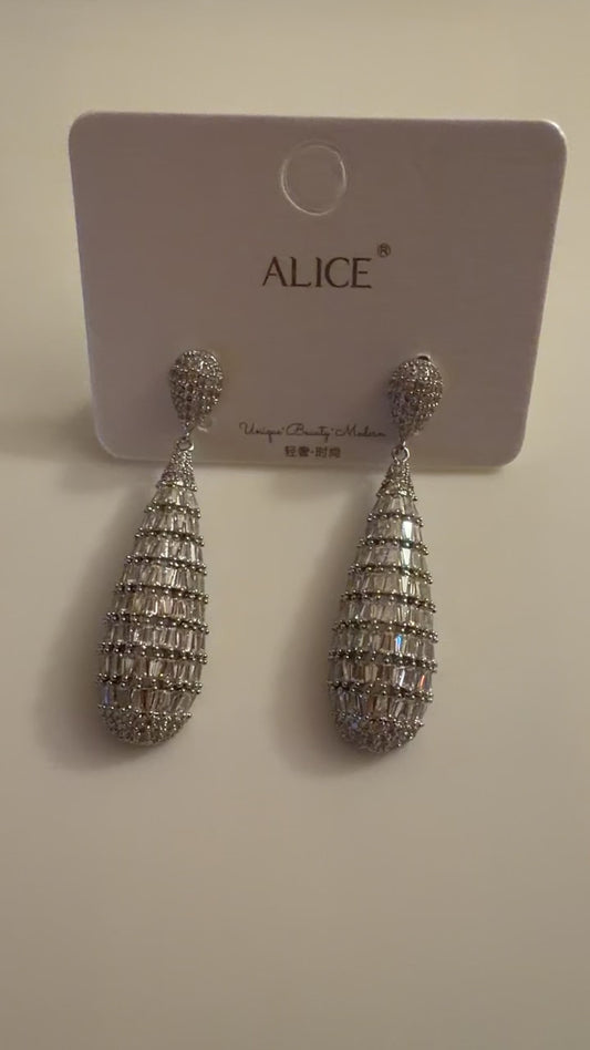 Aurique Zirconia Earrings 1024