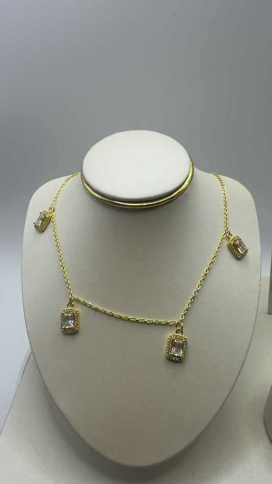 Aurique Stoned Necklace